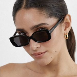 Velvet Canyon Zou Bisou